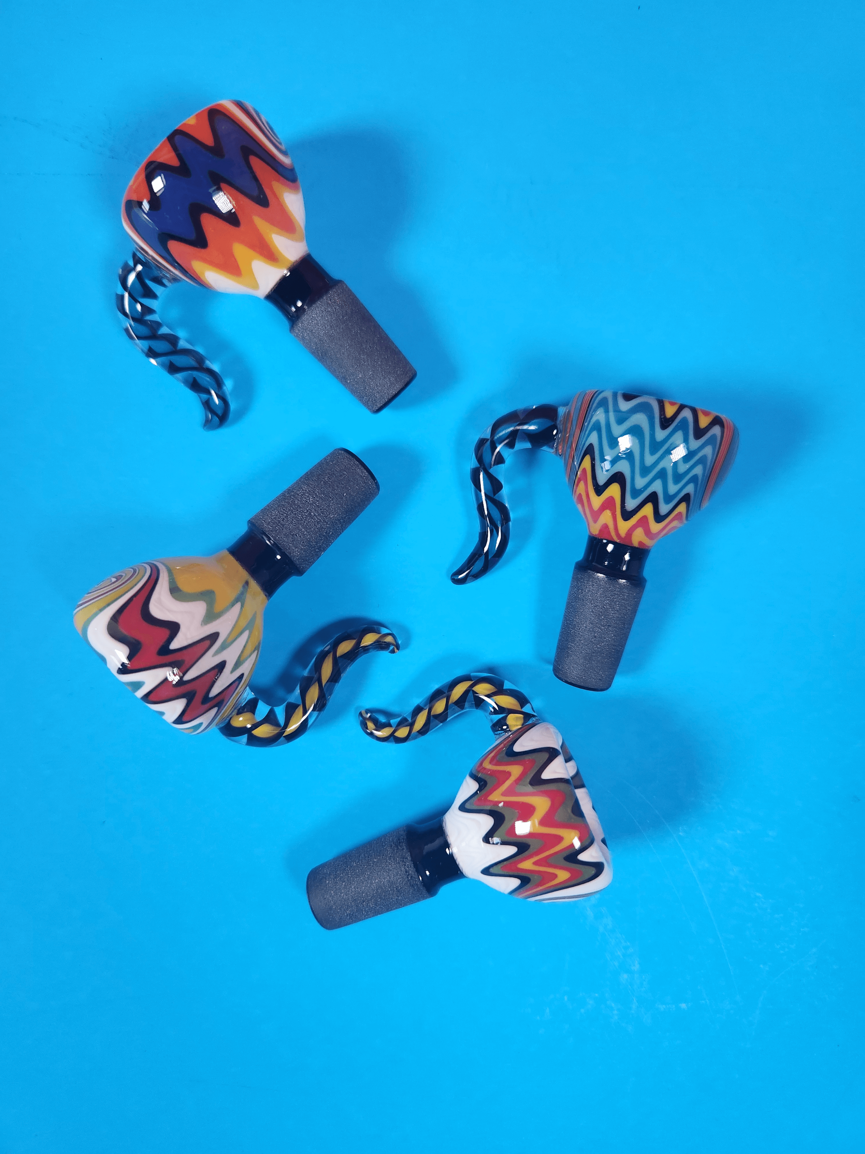Genius Assorted Hand-Blown Glass Bowls product image.