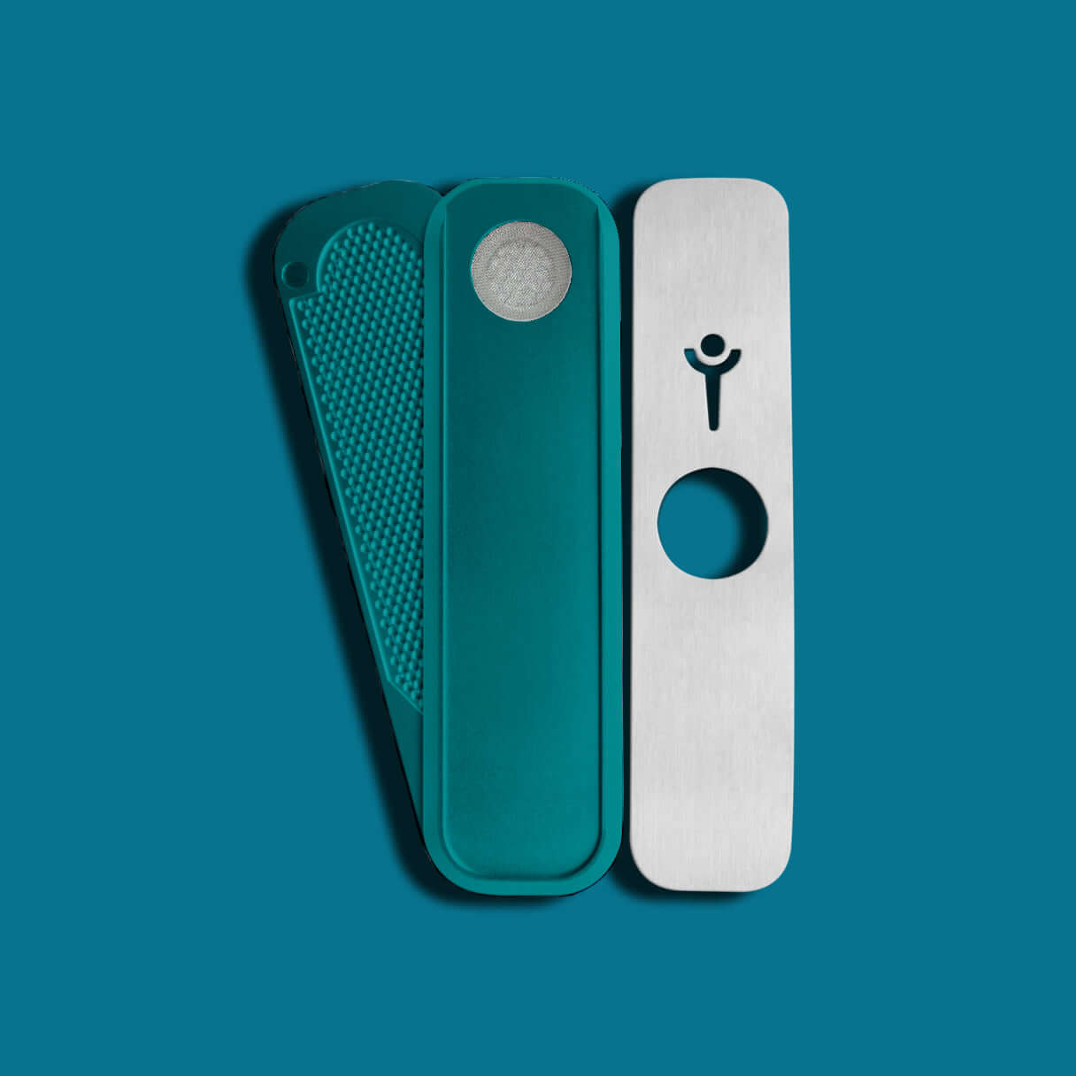 Genius Pipe Mini Teal disassembled with teal background – top and slider shown separately.