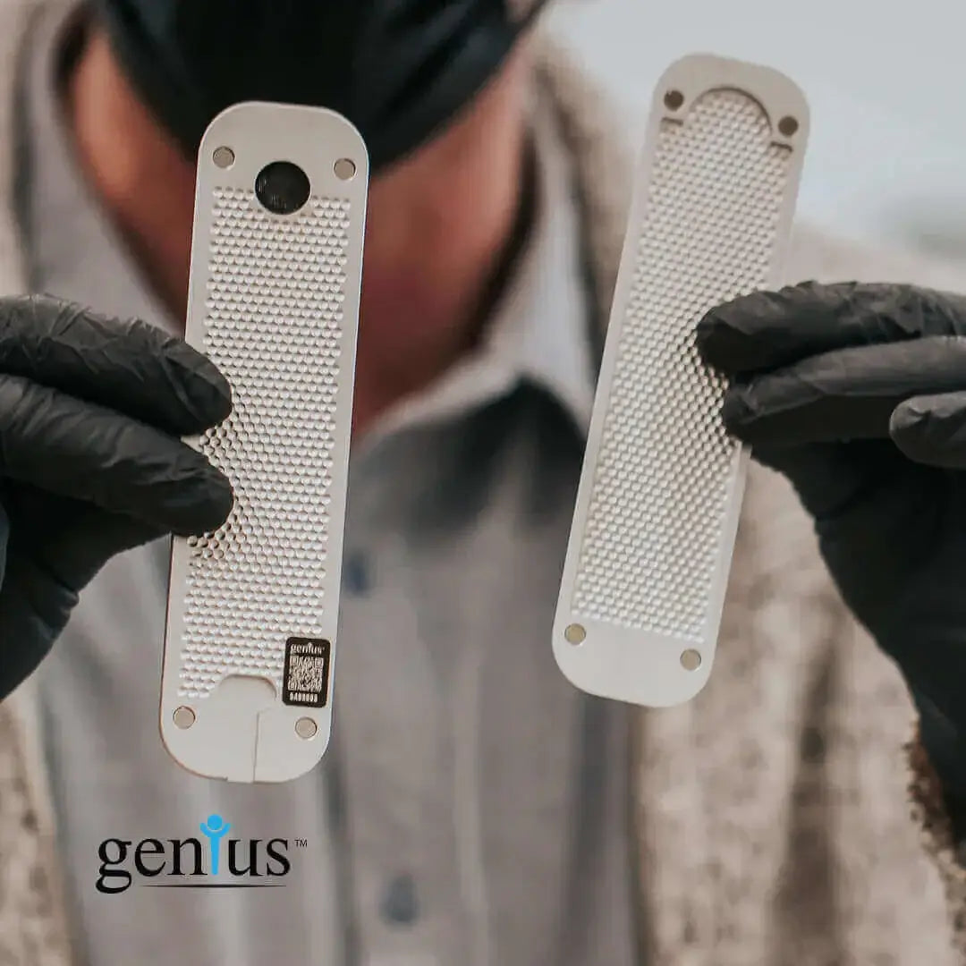 Genius Pipe disassembled to show easy cleaning and magnetic assembly – Genius Pipe UK