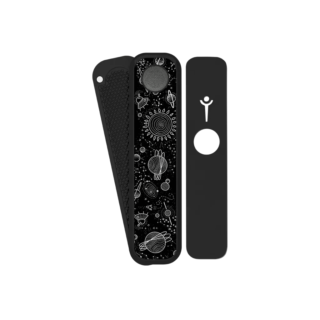 Genius Pipe – Through The Universe edition disassembled with transparent background showing top, bottom, and slider.
