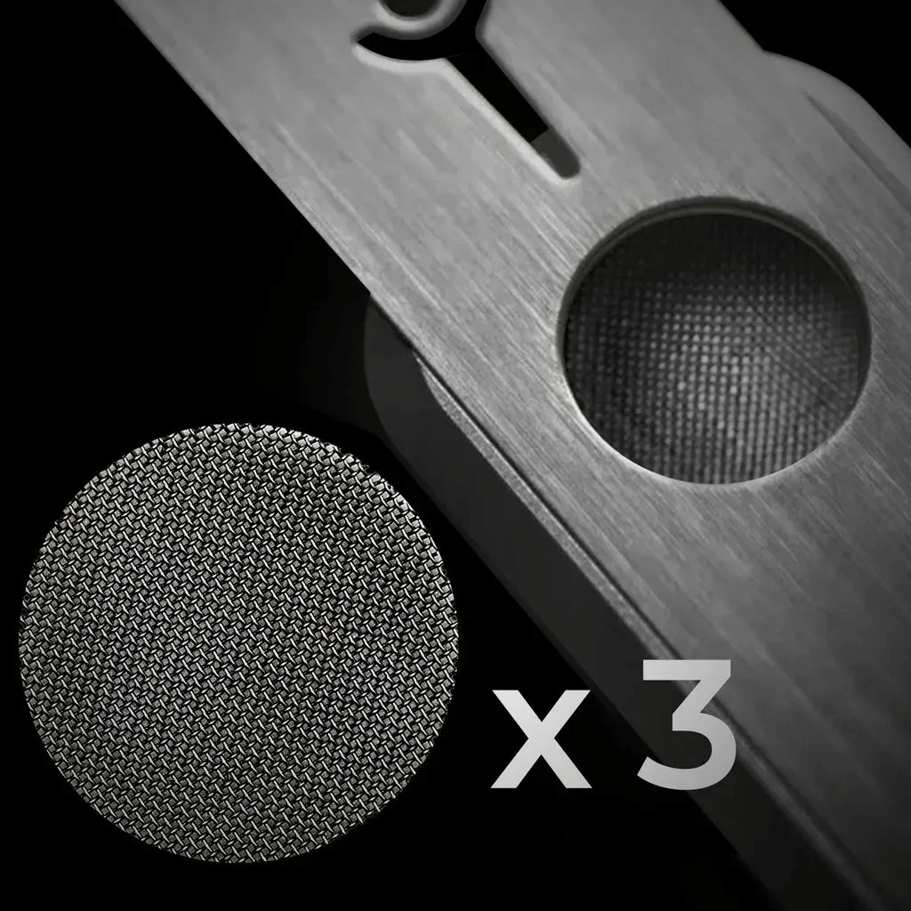 Genius TruTaste Screens 3-pack shown with Genius Pipe and screen inserted.